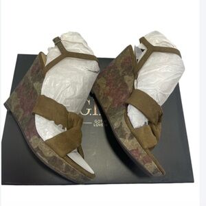 G.I.L.I. GI-Kahlie 7.5 Willow Microsuede Wedge